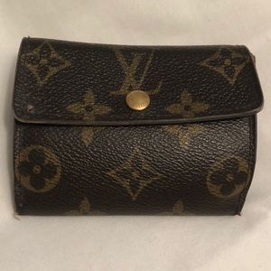 Louis Vuitton Wallet - Authentic